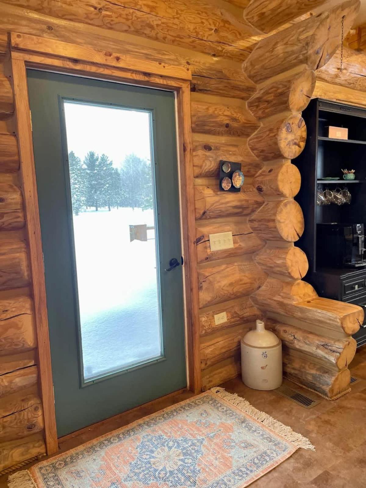 Stunning Log Cabin Getaway At The Hannu Haus Ironwood Exterior photo
